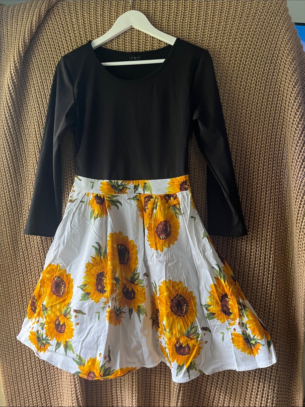 Black Bodice Sunflower Print Girls' Dress